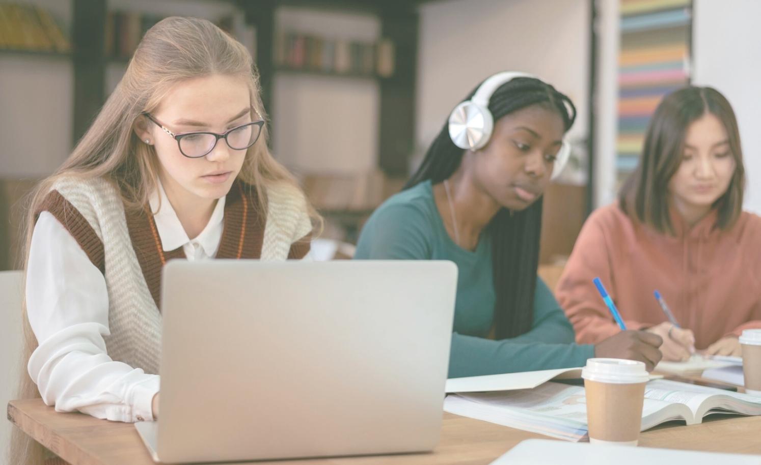 Oficina de análisis financiero en Bilbao